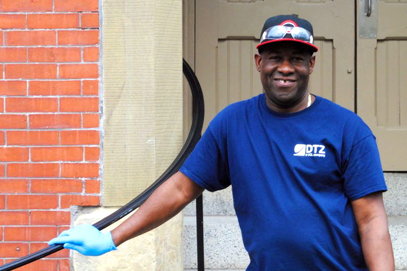 A Day In The Life: Vilorio, a Tufts Janitor